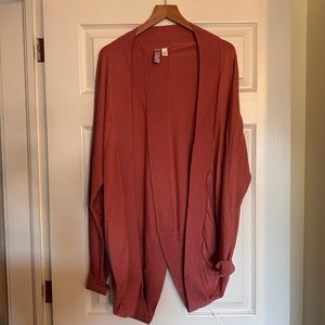 Francesca’s Collection Pink Swoop Back Cardigan Size Medium